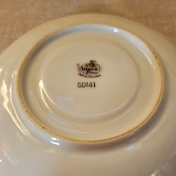 Vintage Floral Tea Cup and Saucer Set with Gold Accents - Picture 6 of 7